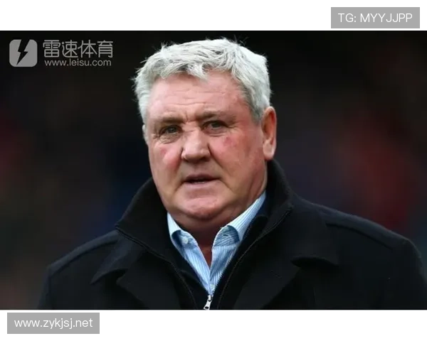 史蒂夫·布鲁斯重回英超,球队期待他带来新赛季表现提升与荣耀 史蒂夫·布鲁斯重回英超,球队期待他带来新赛季表现提升与荣耀