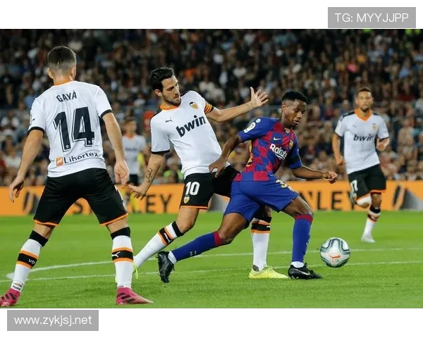 马赛战术革新助力连胜，逼抢体系助球队表现稳健