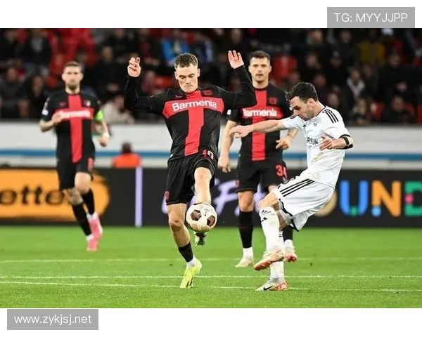 拜仁球员持续提升状态，联赛表现稳健取得连胜佳绩