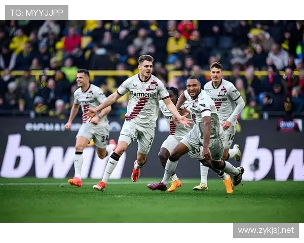 勒沃库森中场组织能力持续提升，攻防转换效率显著增强