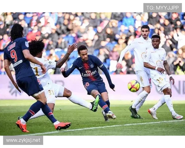 西甲转会窗口看点：强队补强策略与新援表现备受期待