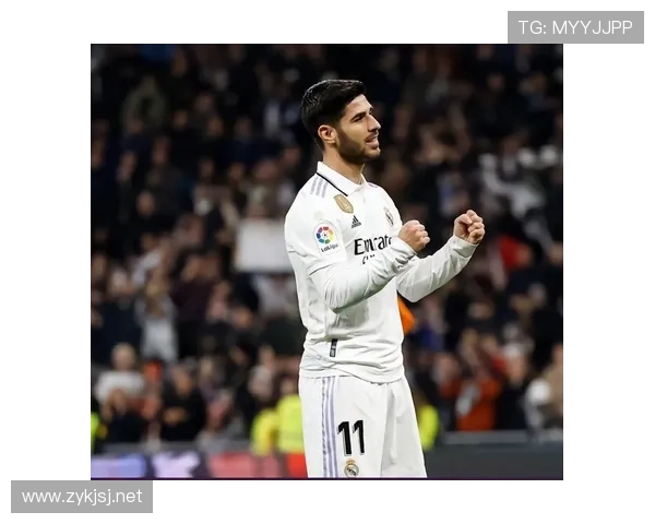 跨联赛适应能力：本泽马如何征服不同防守体系