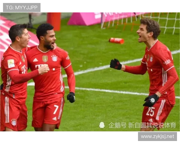 本泽马vs莱万中锋之争 进攻效率与战术适配差距在哪